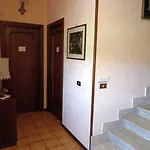 Alojamento de Acomodação e Pequeno-almoço Domus Gratiae