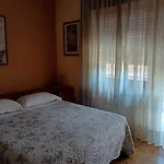 Domus Gratiae Alojamento de Acomodação e Pequeno-almoço 3*