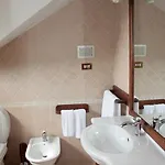 Domus Gratiae Alojamento de Acomodação e Pequeno-almoço 3*