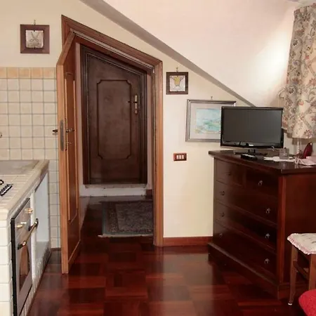 فندق مبيت وإفطار Domus Gratiae أوستِيا أنتيكا