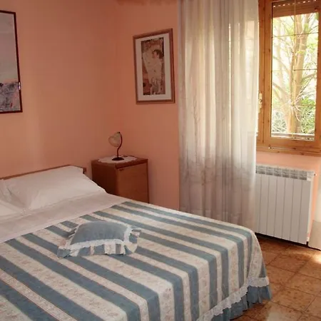 Domus Gratiae أوستِيا أنتيكا